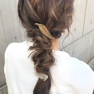 ロング ヘアアレンジ 会田有紀 /切りっぱなしボブのヘアスタイル