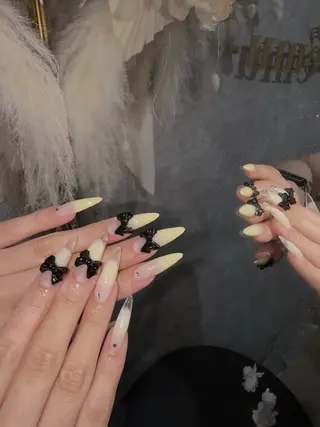 ネイル emuなんば HONOKAのネイルデザイン