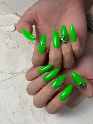 ネイル chipieee MAIKAのネイルデザイン