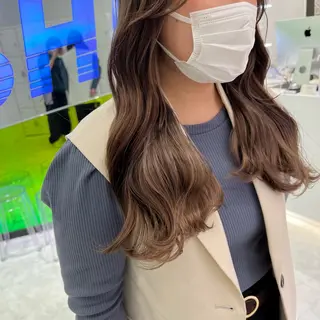 ロング カラー ヘアアレンジ 🎀 yuuka🎀のヘアスタイル