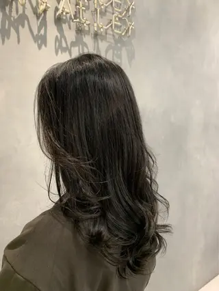 ロング 髙畑 璃音のヘアスタイル