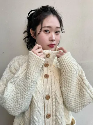 セミロング 大角  実希のヘアスタイル