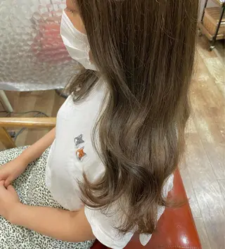 カラー newi梅田🫧韓国 ヘア🫧sakiのヘアスタイル