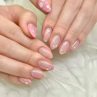 ネイル Bianca浦和西口 Takenouchiのネイルデザイン