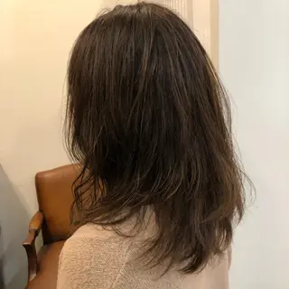 ミディアム カラー 畠山 渚のヘアスタイル