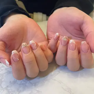 ネイル Elegancia. Hiromiのネイルデザイン