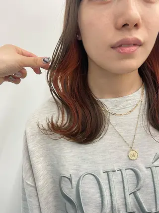 セミロング カラー ダブルカラー 🌙ｃｈｉｎａｒｉのヘアスタイル