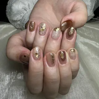 ネイル repos~ルポ~所属・里見 麗のネイルデザイン