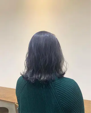 ミディアム カラー ハイトーン/レイヤー 💜Akaneのヘアスタイル