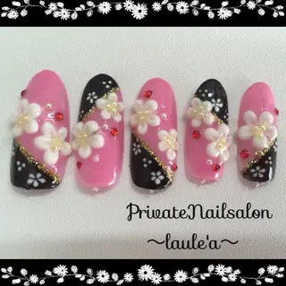 ネイル Nailsalon laule'aのネイルデザイン