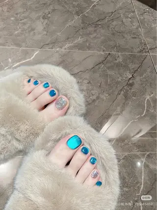 ネイル 堀井 モモのネイルデザイン