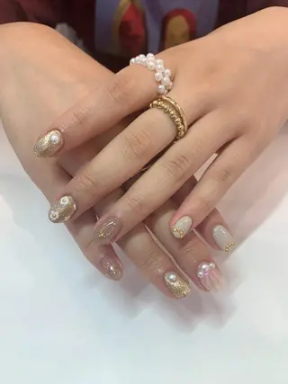 ネイル 綿木 弥央のネイルデザイン