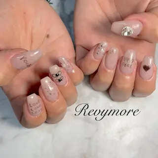 ネイル nail salon Revymore所属・nail salon Revymoreのネイルデザイン