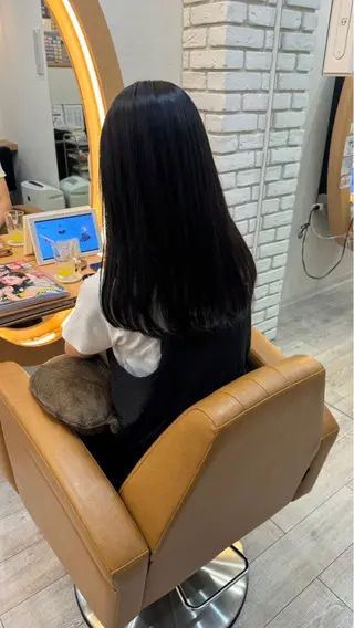 ロング adorableけやき通り店所属・adorable 小西彩里のヘアスタイル