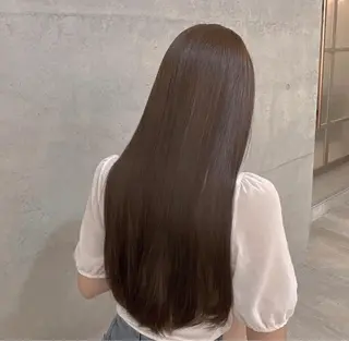 ロング カラー THESALONS所属・🤍ブリーチカラー /寄田龍樹🤍のヘアスタイル