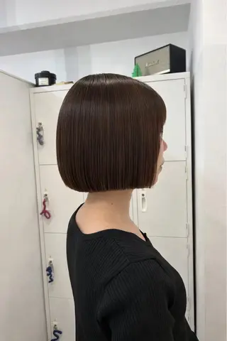 ミディアム H女性専用サロン梅田所属・伊澤 紗弥のヘアスタイル