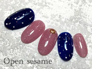 ネイル 遠藤 志乃のネイルデザイン