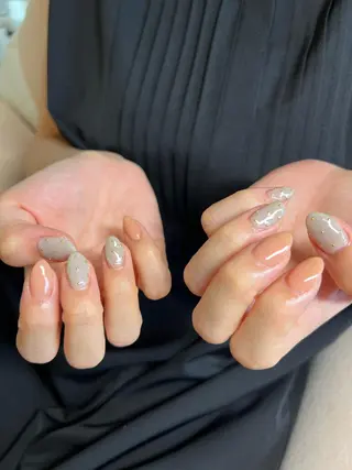 ネイル ちゅるんネイル🪄 耳ツボジュエリー🔗のネイルデザイン