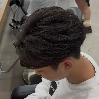 パーマ メンズ フェザーオーダー Ｎｏ．1美容師のヘアスタイル