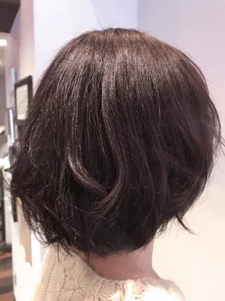 ショート カラー ひろせ かなのヘアスタイル