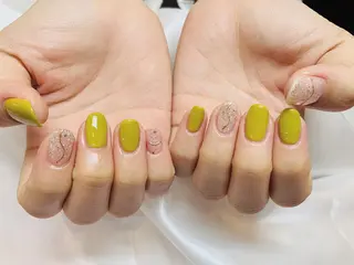 ネイル Ui_Amor (パラジェル)のネイルデザイン