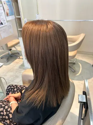 ミディアム カラー 小森 永のヘアスタイル