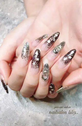 ネイル TERAI ERINAの眉毛・アイブロウイメージ