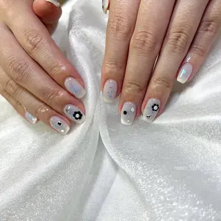 ネイル room358所属・room358 .のネイルデザイン