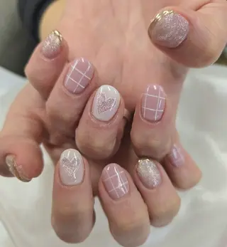 ネイル 河野ちえ (雑誌掲載サロン)のネイルデザイン