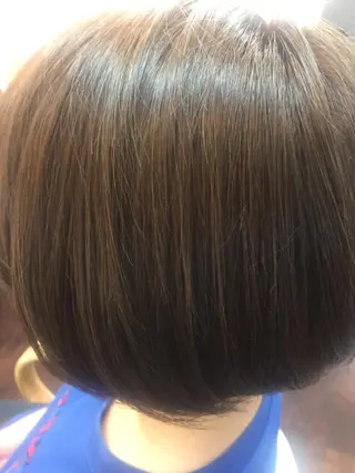 ショート カラー 桧山 真のヘアスタイル