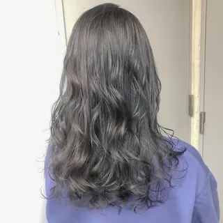カラー 🔷似合わせのプロ KUMA🔷のヘアスタイル