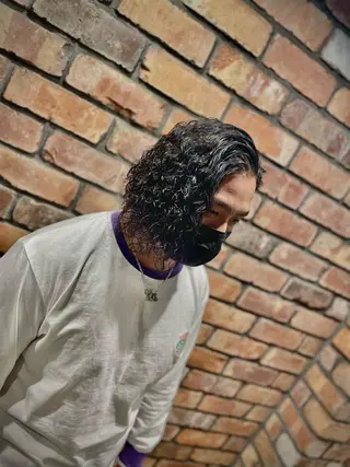 ロング パーマ 中越 仁一郎のヘアスタイル