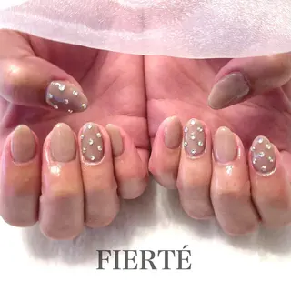 ネイル FIERTÉ所属・FIERTÉ Miyuのネイルデザイン