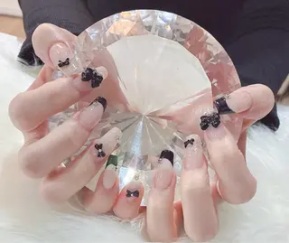 ネイル LoaChaton kaeのネイルデザイン