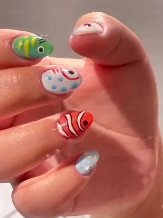 ネイル 鄭 津のネイルデザイン