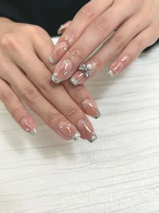 ネイル repos-ルポ-所属・repos yoshitomeのネイルデザイン