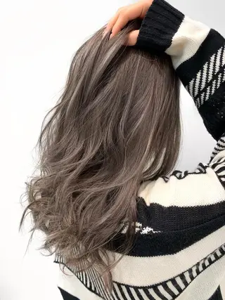 セミロング カラー 🌿海外Style・ KOHEIのヘアスタイル