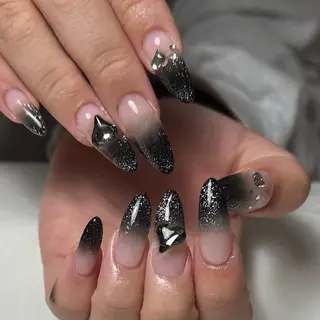 ネイル nail salon LIFE2nd所属・be' Yuhiのネイルデザイン