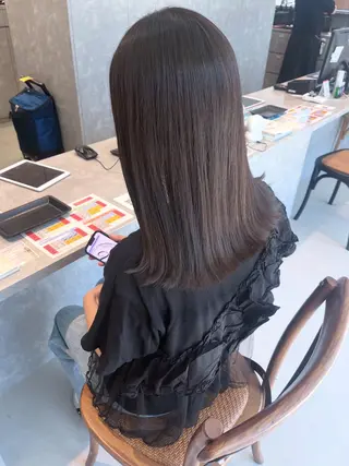 ミディアム カラー 透明感カラー🫧🌈 似合わせカット✂︎のヘアスタイル
