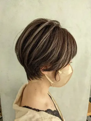 ショート 🪞ハイトーン特化 🪞KEISUKEのヘアスタイル