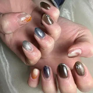 ネイル repos~ルポ~所属・里見 麗のネイルデザイン