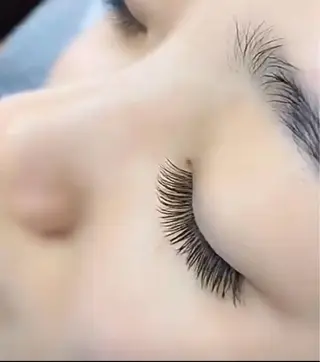 マツエク・マツパ stunner eyelash salon 池袋東口所属・ナ エのその他イメージ