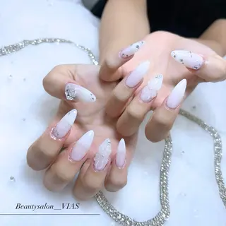 ネイル VIAS 〜EYE&NAIL〜のネイルデザイン