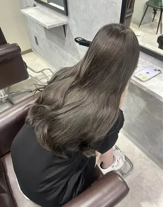 カラー TOMOKA ダブルカラー🌟のヘアスタイル