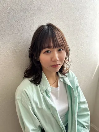 ミディアム 佐合 梨花 / eau〈オー〉のヘアスタイル