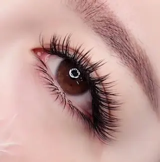 マツエク・マツパ PINKY所属・PINKY♡ YUIのネイルデザイン