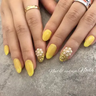 ミディアム カラー ネイル Noela所属・Noela ノエラのマツエク・マツパデザイン