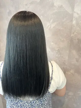 ロング カラー ヒヨシ ルナのヘアスタイル