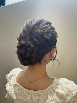 ロング ヘアアレンジ おくだ　りお /ハイトーンカラーのヘアスタイル