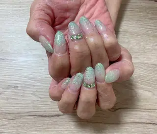 ネイル MINAMI nailsのネイルデザイン